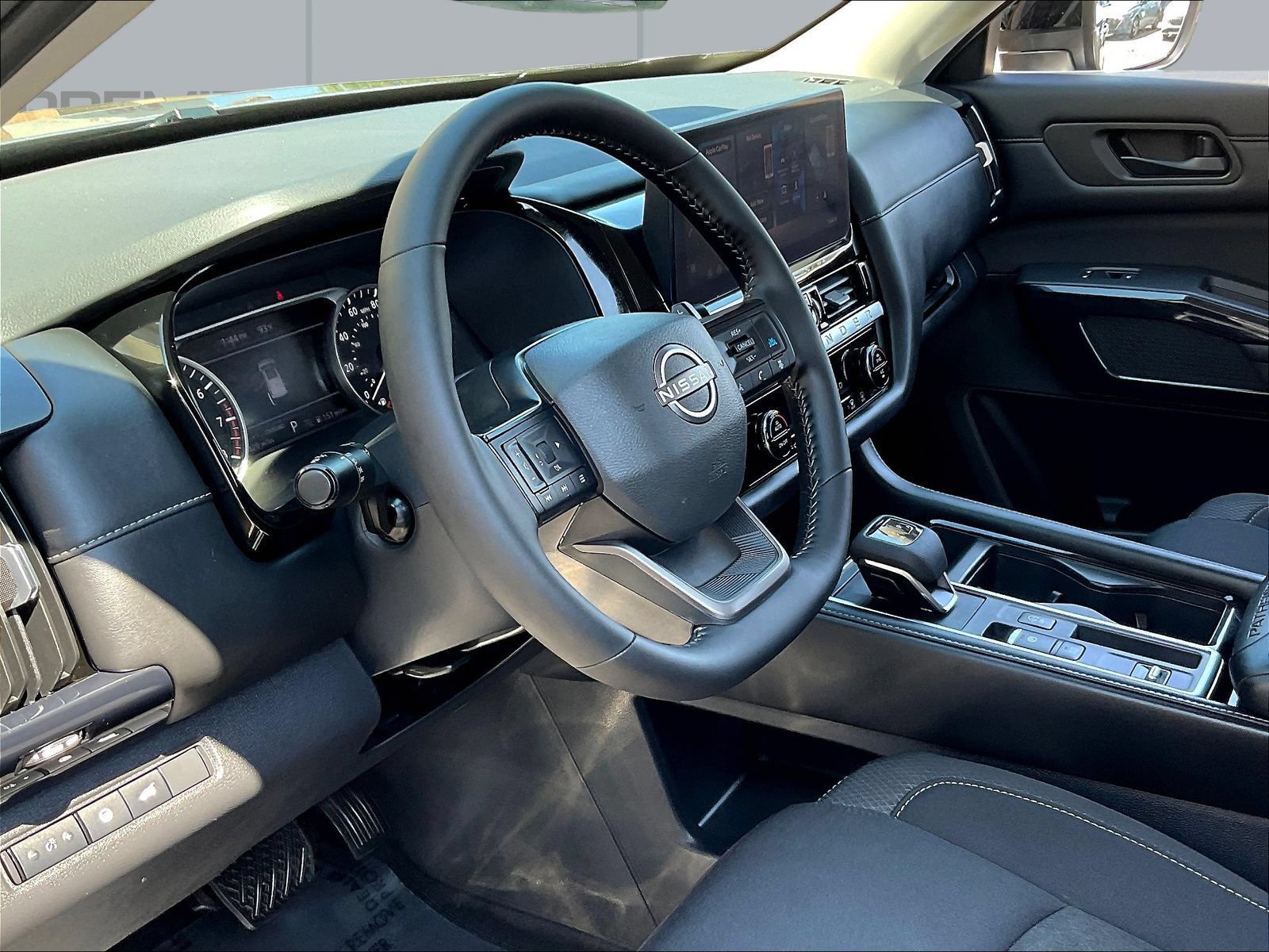 New 2026 Nissan Pathfinder SV w/ Cargo Package FWD image 6