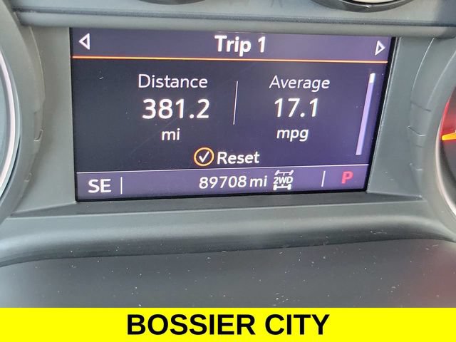 Certified 2020 Chevrolet Silverado 1500 LT Trail Boss AWD/4WD image 12