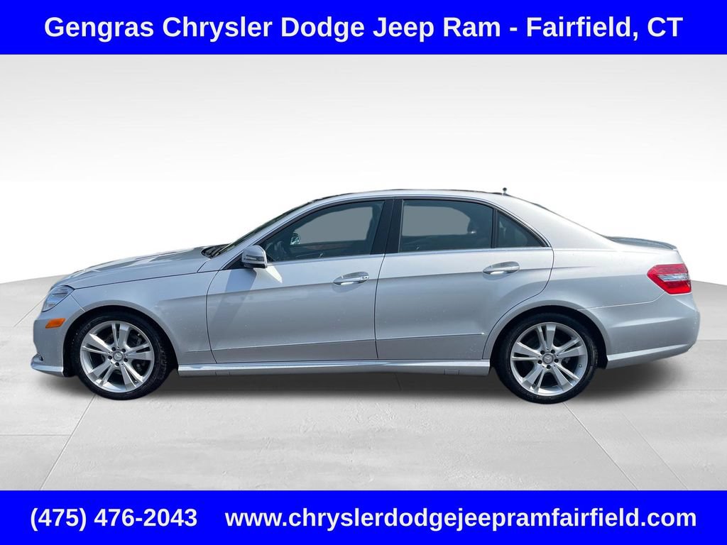 Used 2013 Mercedes-Benz E 350 4MATIC Sedan image 4