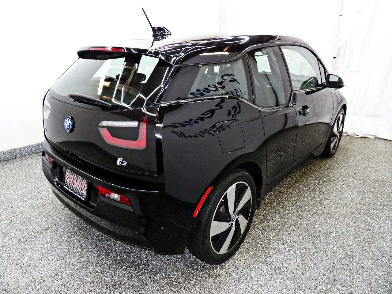 Used 2017 BMW i3 w/ Range Extender RWD image 6