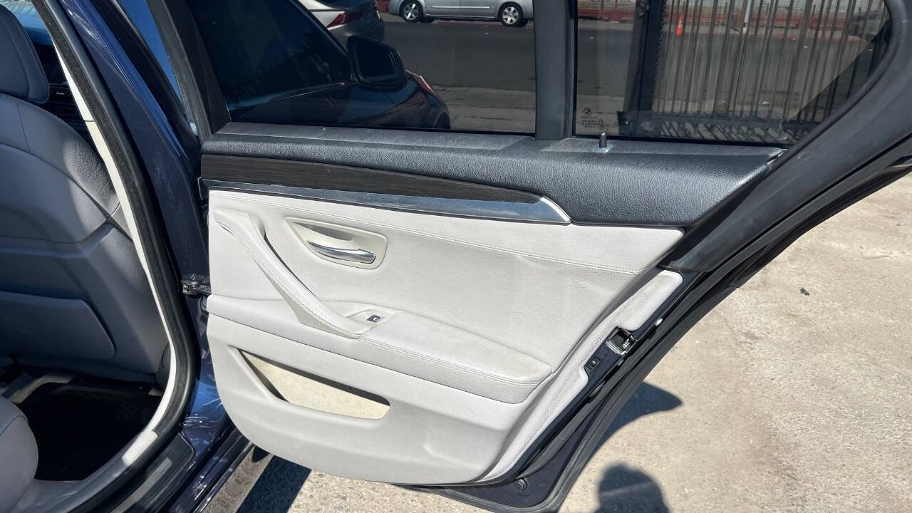 Used 2013 BMW 535i Sedan RWD image 23