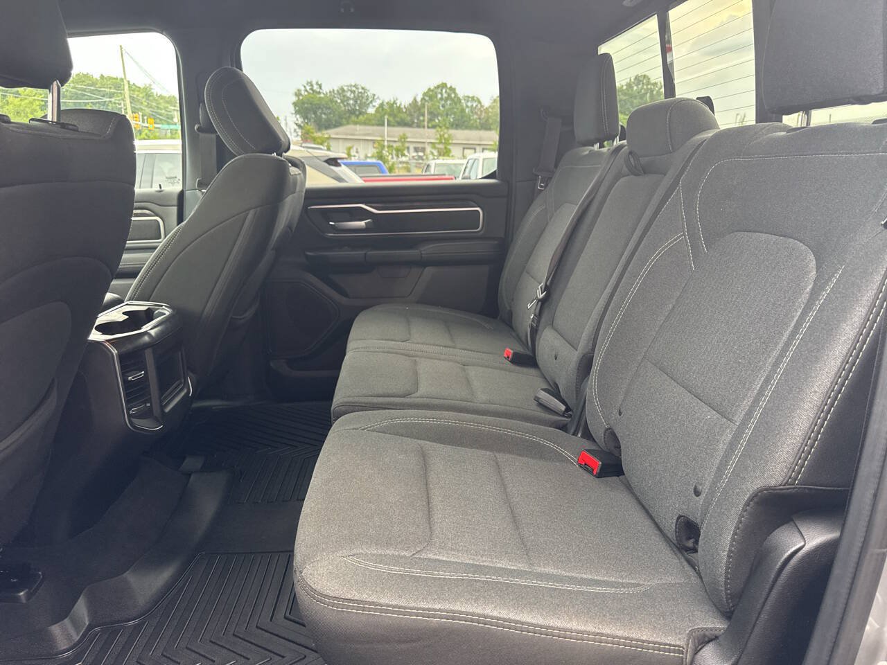Used 2019 RAM 1500 Big Horn AWD/4WD image 14