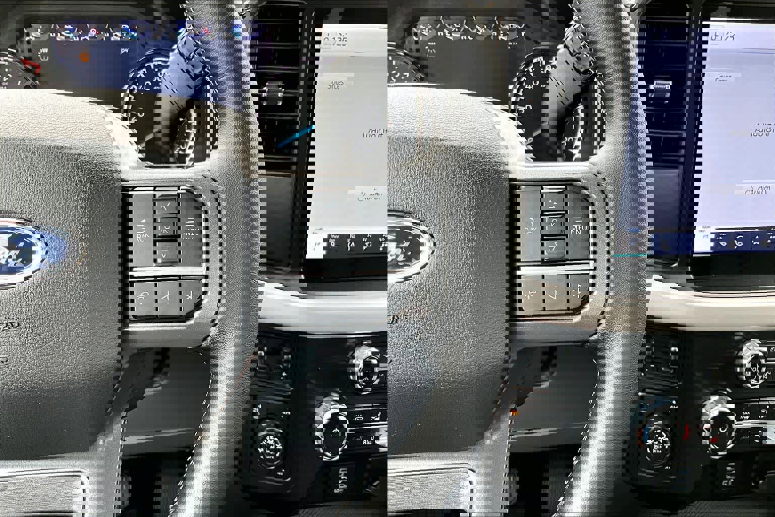 Used 2023 Ford F150 XLT w/ Equipment Group 302A High image 25