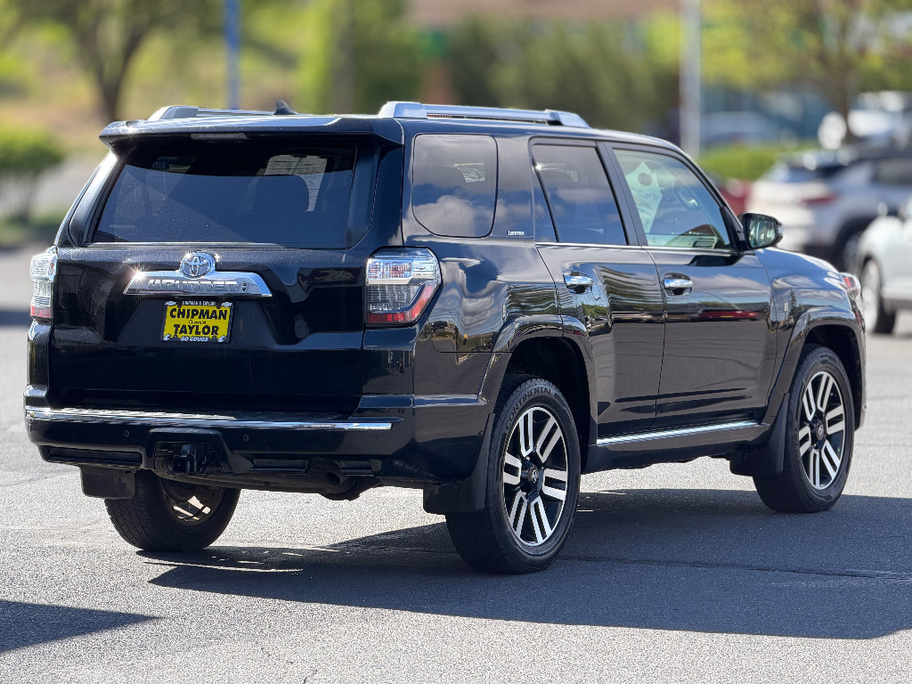 Used 2018 Toyota 4Runner Limited AWD/4WD image 22