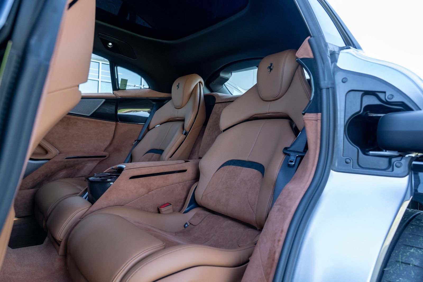 Certified 2025 Ferrari Purosangue image 47