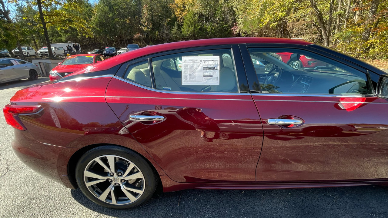 Used 2017 Nissan Maxima Platinum image 10
