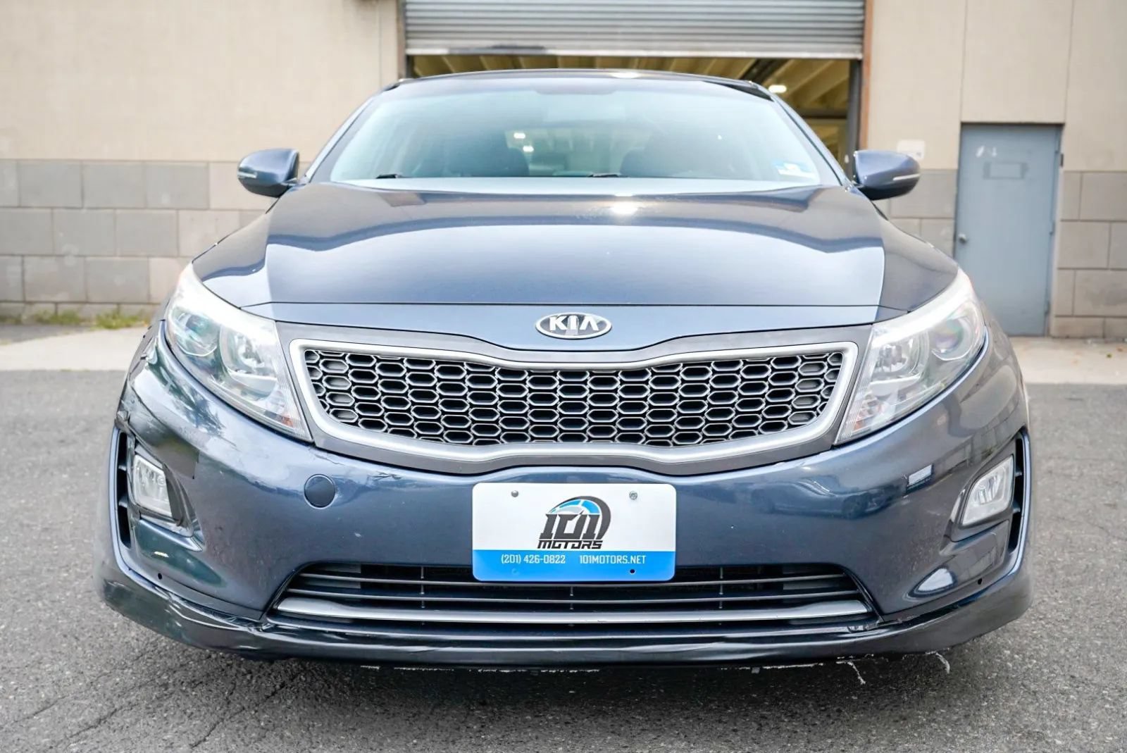 Used 2015 Kia Optima LX w/ Hybrid Convenience Package FWD image 2