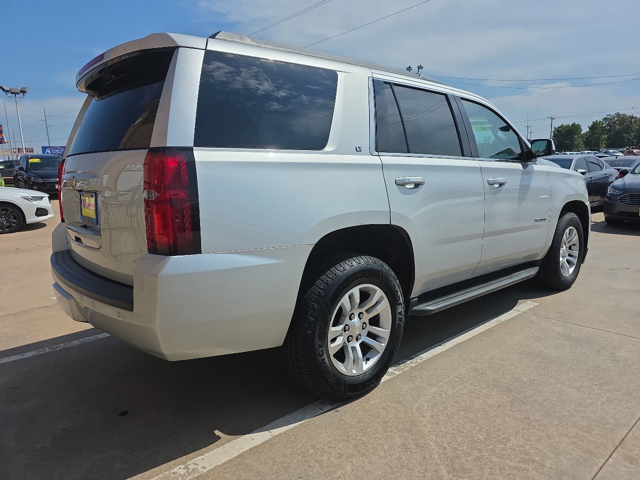 Used 2016 Chevrolet Tahoe LT w/ Luxury Package image 5