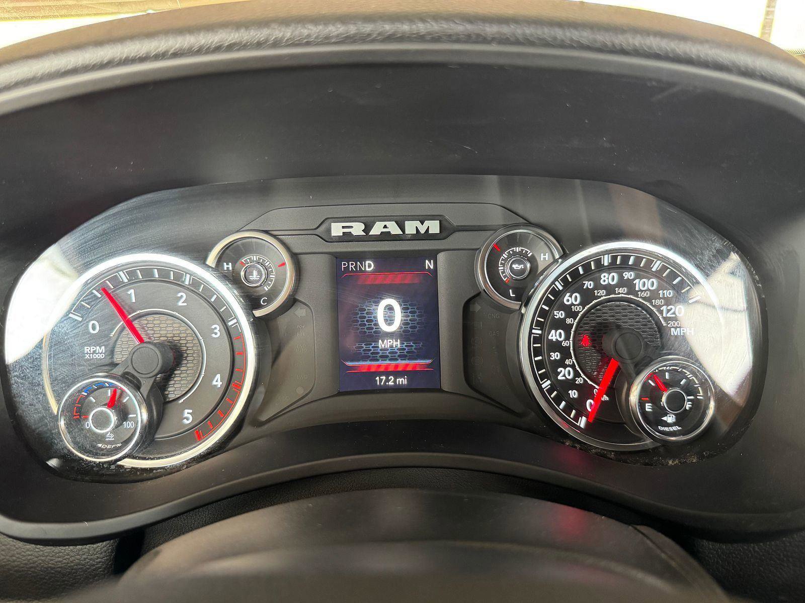 Used 2024 RAM 2500 Big Horn w/ Protection Group image 10