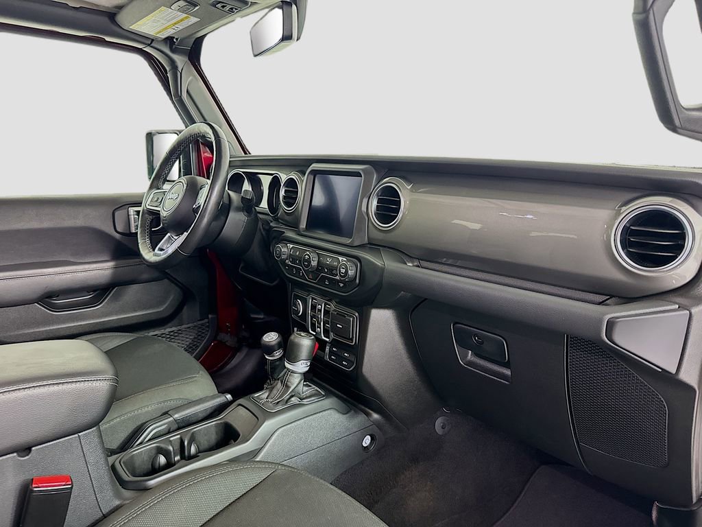 Used 2021 Jeep Wrangler Unlimited Sahara w/ Uconnect 4C Nav & Sound Group image 25