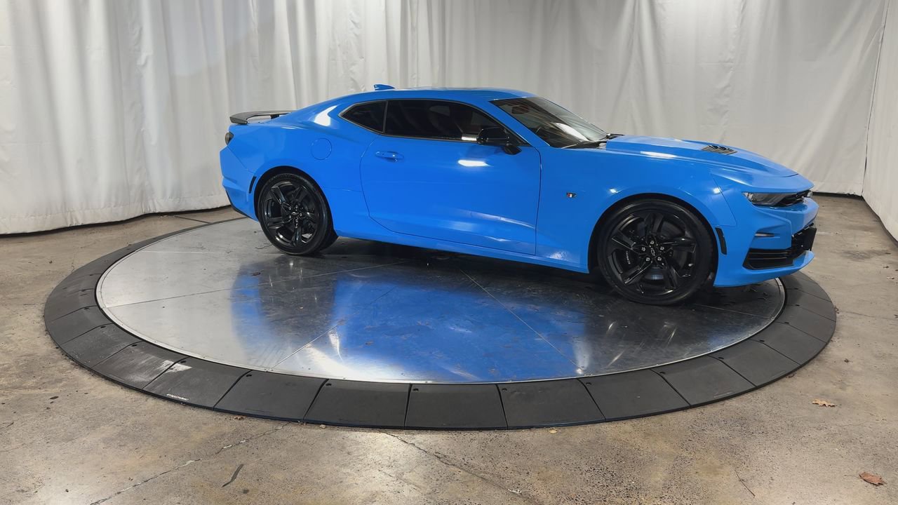 Used 2022 Chevrolet Camaro SS image 2