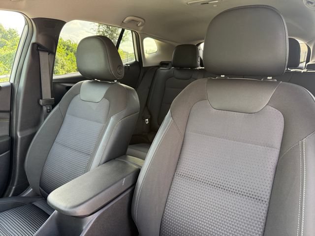 Used 2025 Chevrolet Trax LT FWD image 14