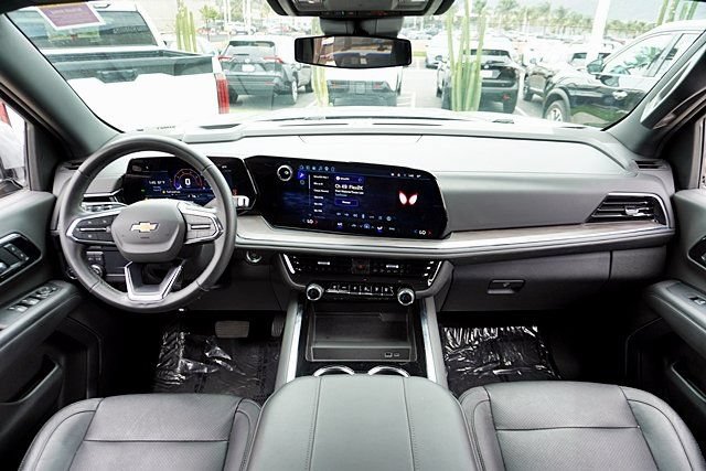 Used 2025 Chevrolet Tahoe LS AWD/4WD image 28