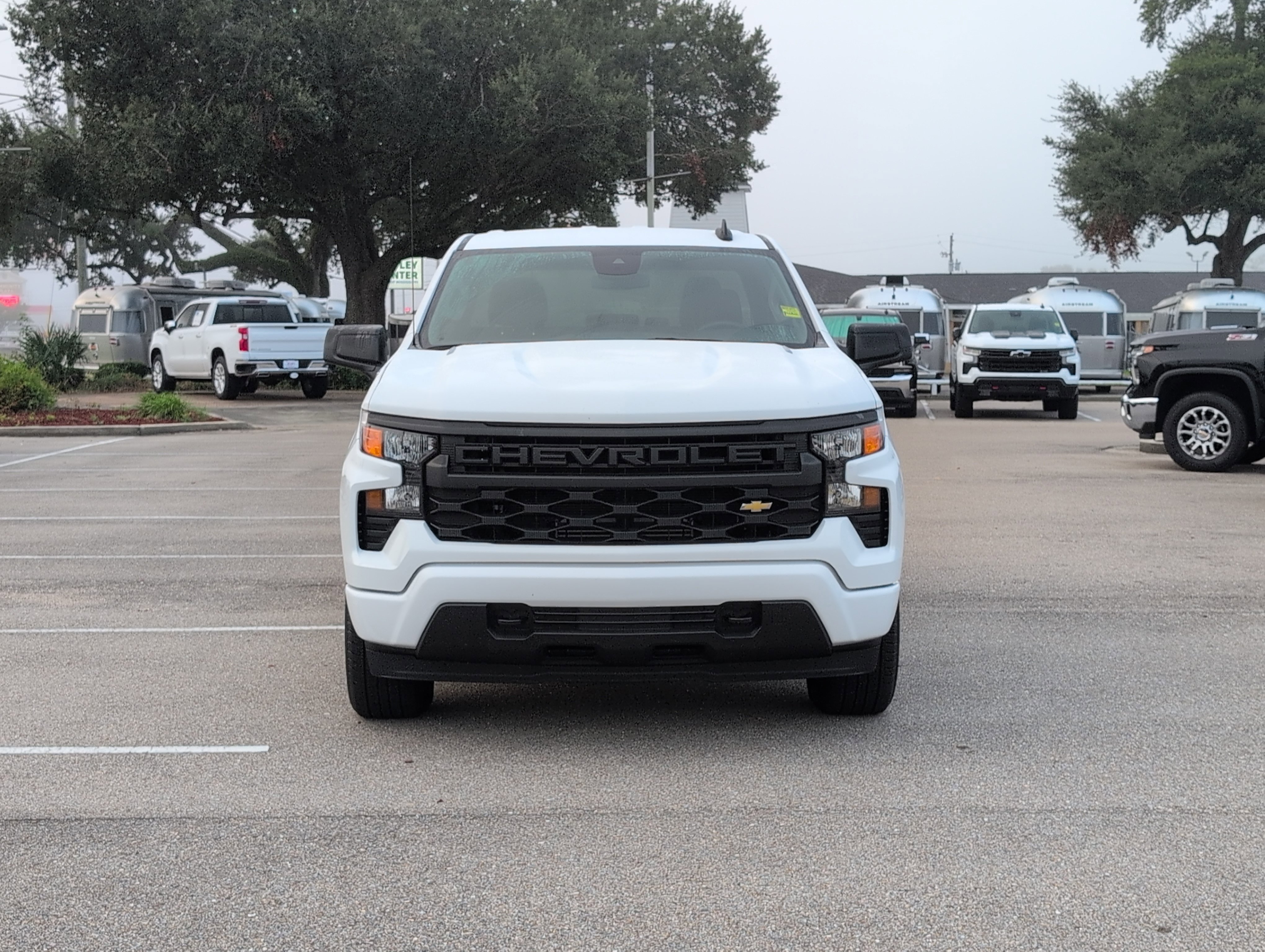 Used 2024 Chevrolet Silverado 1500 Custom image 8