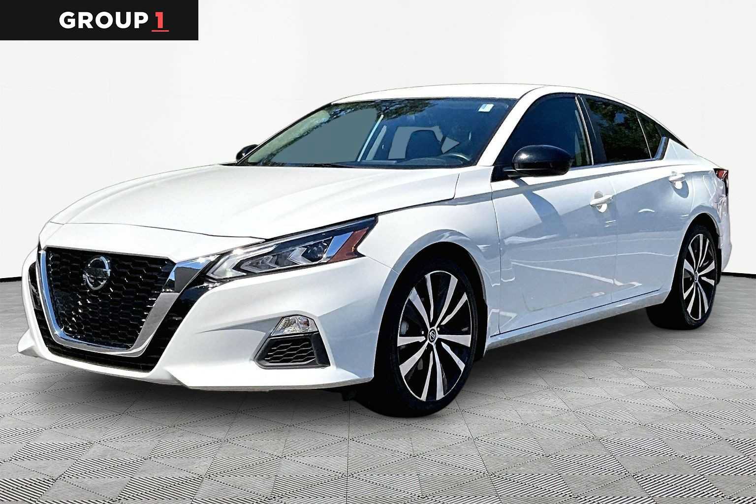 Used 2022 Nissan Altima 2.5 SR
