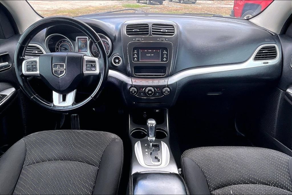 Used 2017 Dodge Journey SE w/ Flexible Seating Group FWD image 7