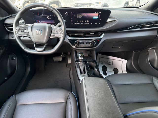 Used 2024 Buick Envista Sport Touring w/ Convenience I Package FWD image 23