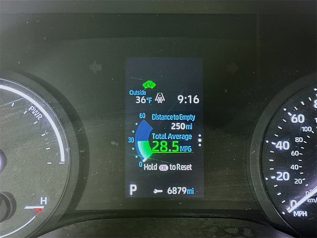 Used 2024 Toyota Sienna LE image 15