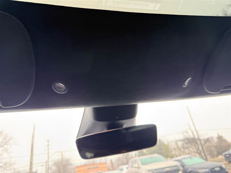Used 2022 Tesla Model S image 30