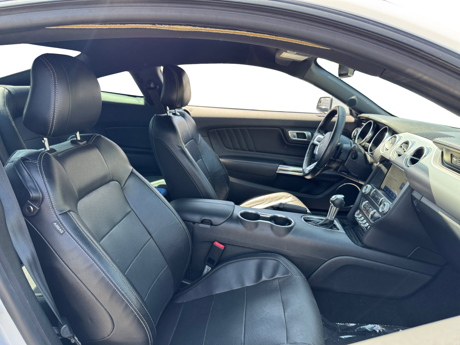 Used 2020 Ford Mustang GT Premium w/ Black Accent Package RWD image 15