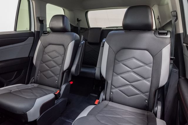 Used 2024 Volkswagen Atlas Peak Edition SEL AWD/4WD image 27