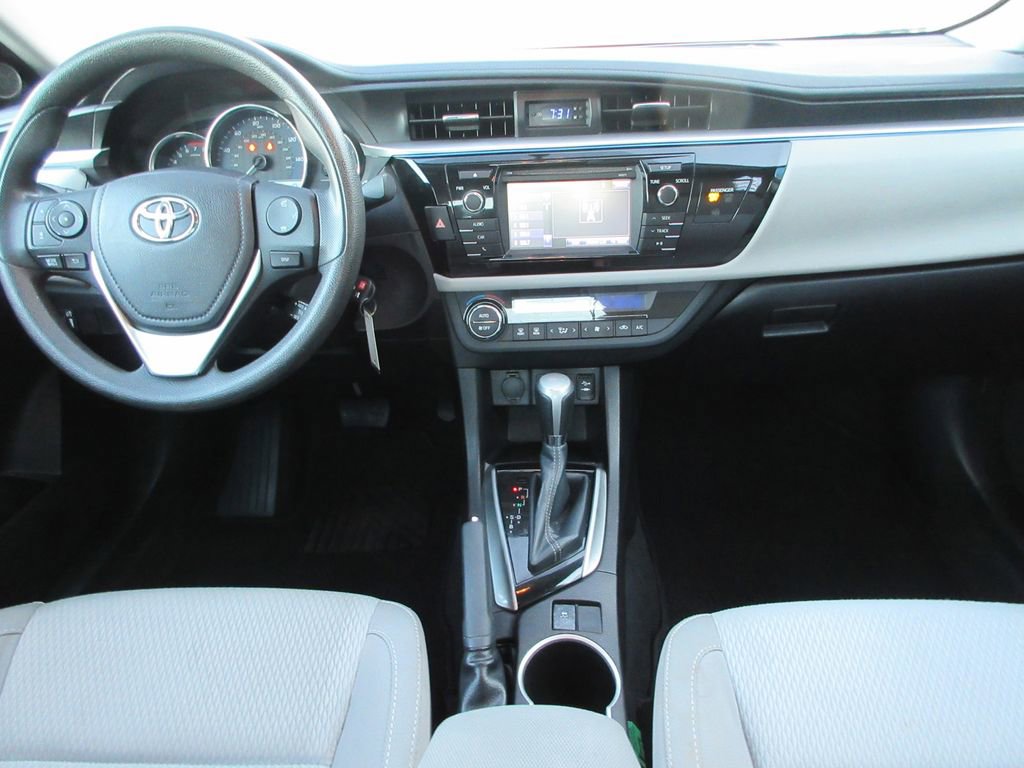 Used 2016 Toyota Corolla LE image 15