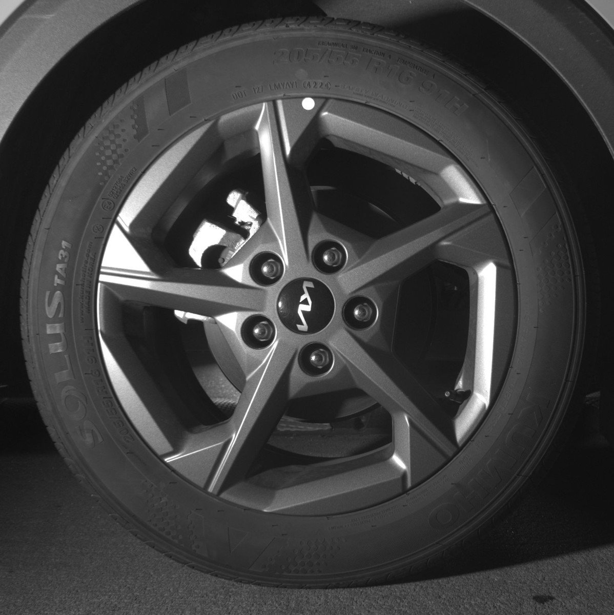 Used 2025 Kia K4 LXS image 15