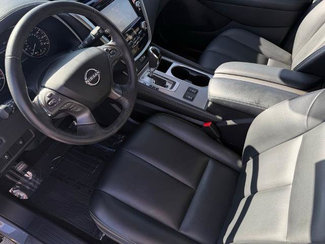 Certified 2024 Nissan Murano SV w/ SV Midnight Edition Package FWD image 17