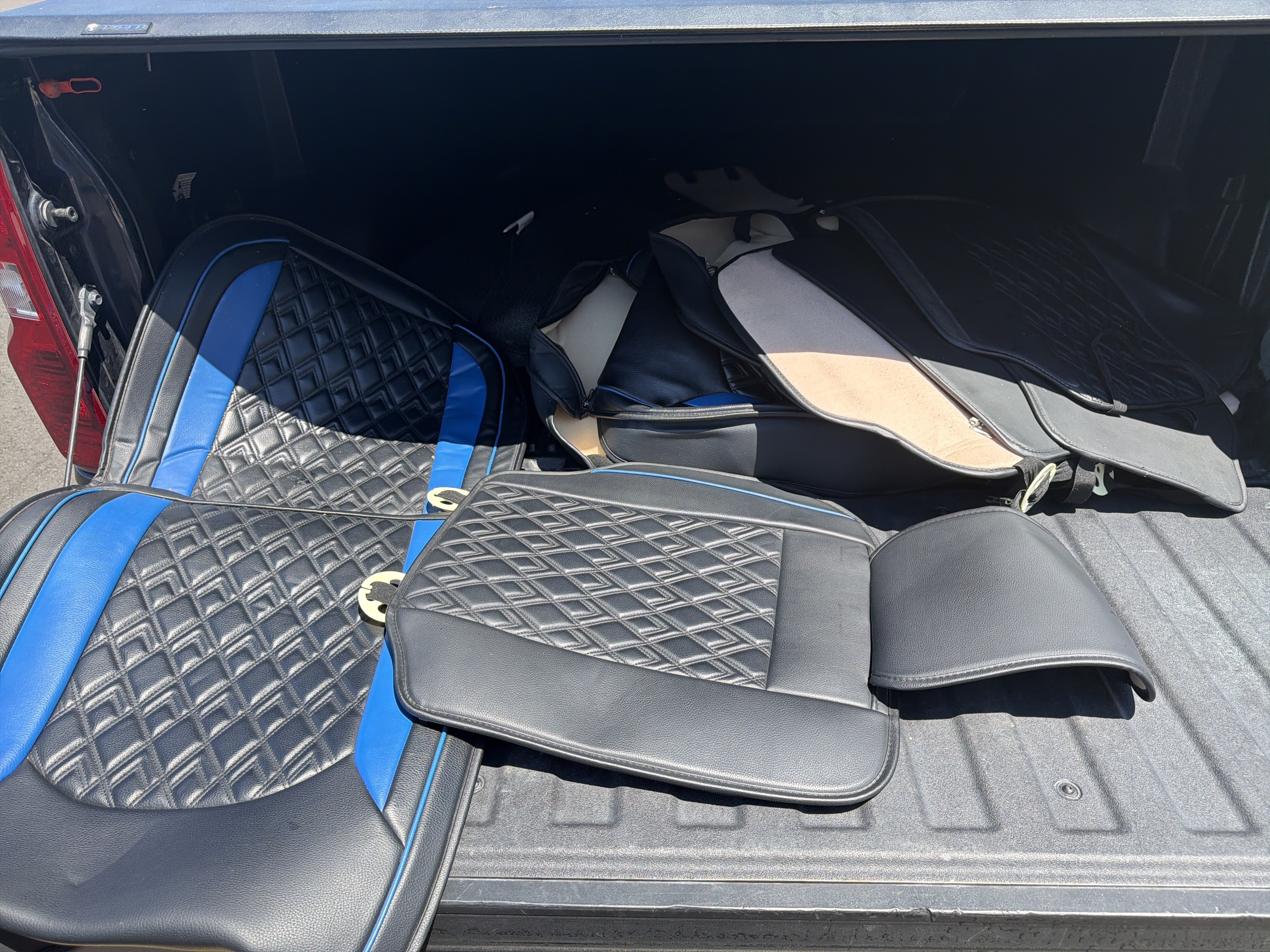 Used 2022 Chevrolet Silverado 1500 LT RWD image 20