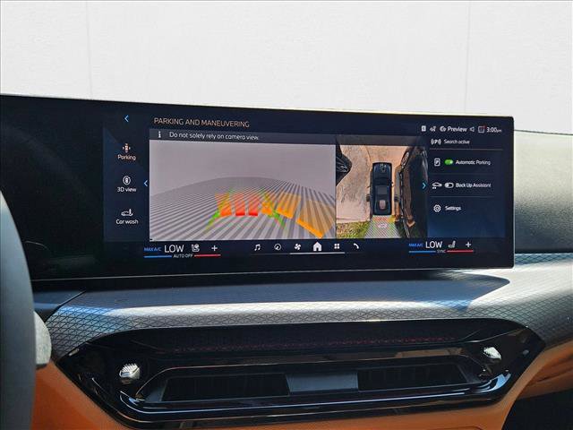 Used 2025 BMW 330i Sedan image 14