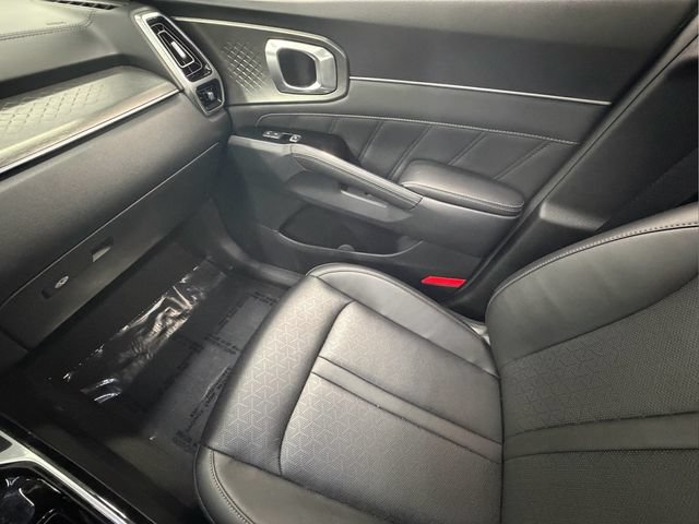Certified 2023 Kia Sorento SX AWD/4WD image 25