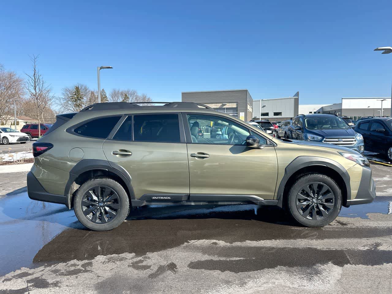 Used 2023 Subaru Outback Onyx Edition image 14