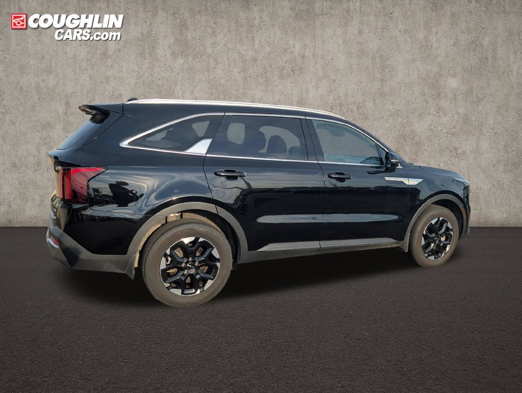Used 2025 Kia Sorento S AWD/4WD image 8