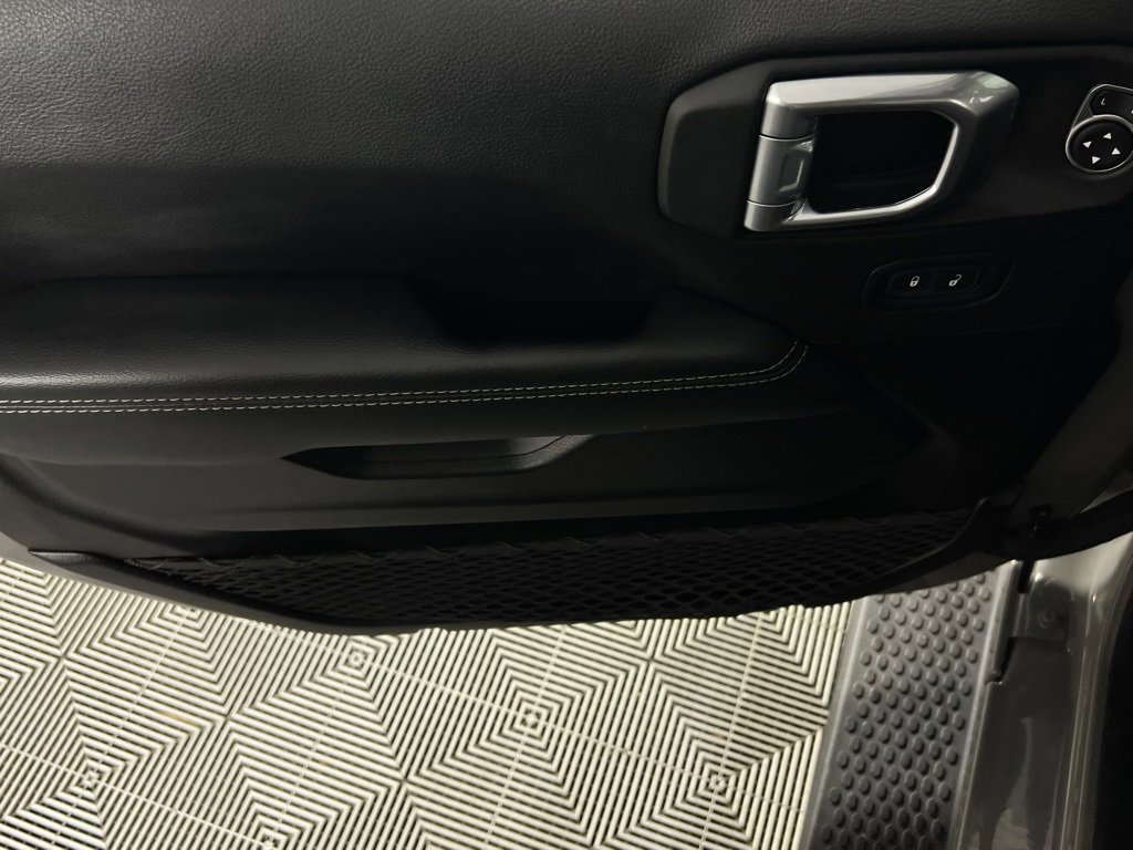 Certified 2022 Jeep Wrangler Unlimited Sahara w/ LED Lighting Group image 25