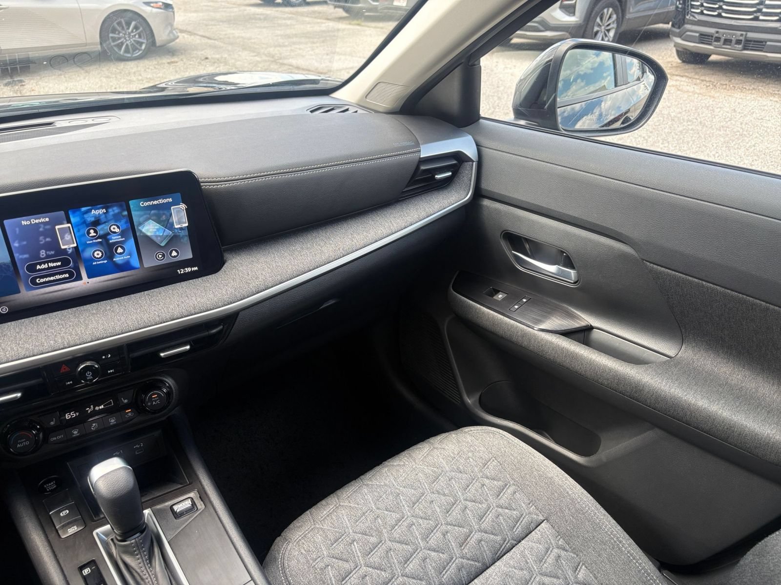 Used 2026 Nissan Kicks SV w/ Cold Weather Package AWD/4WD image 25