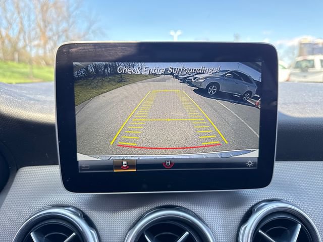 Used 2018 Mercedes-Benz GLA 250 4MATIC image 31