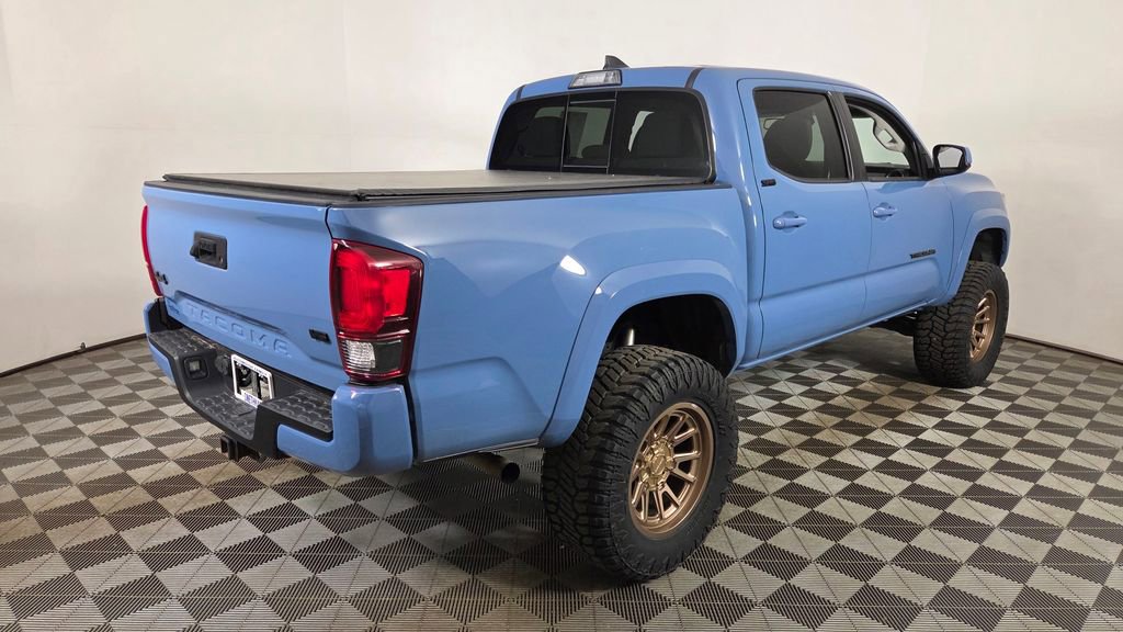 Used 2019 Toyota Tacoma SR5 AWD/4WD image 12