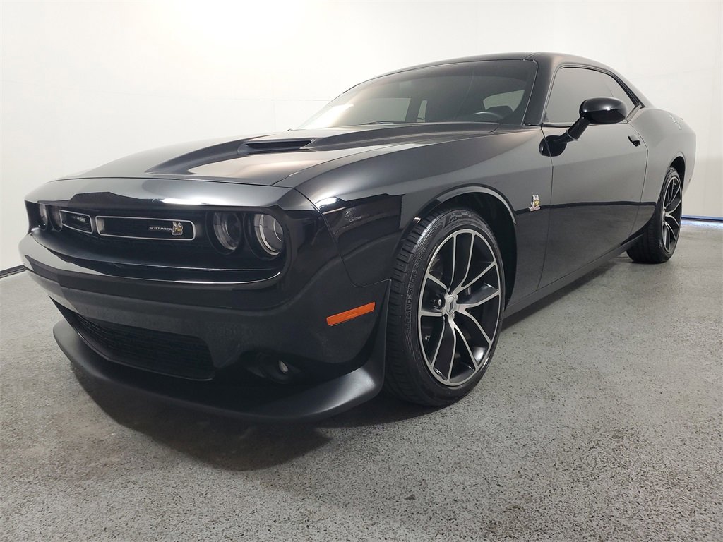 Used 2018 Dodge Challenger R/T Scat Pack image 4