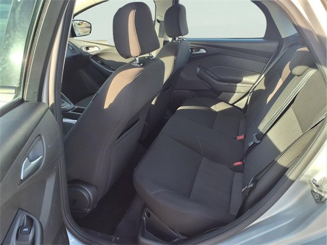Used 2015 Ford Focus SE image 21