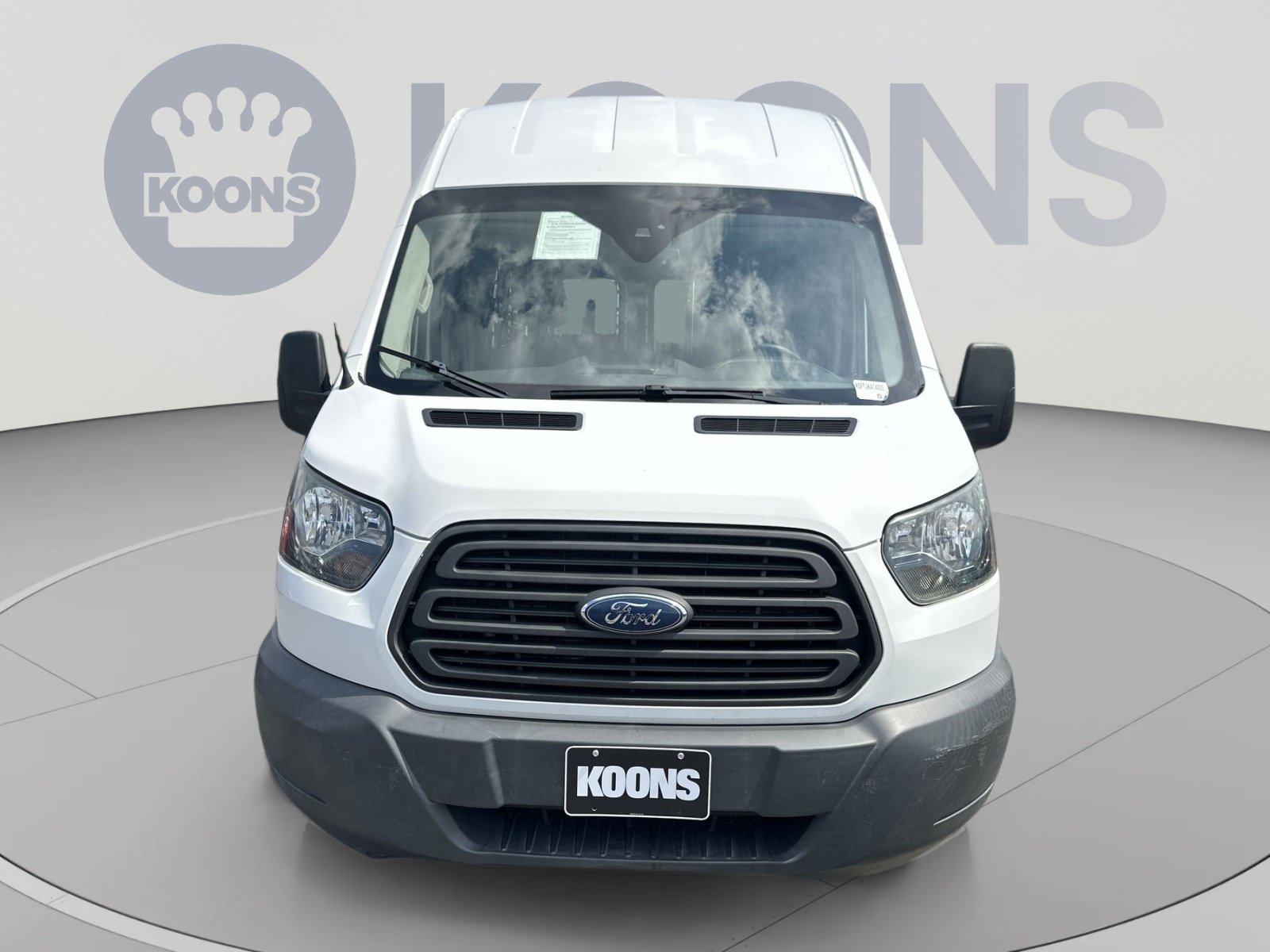 Used 2018 Ford Transit 250 148 High Roof RWD image 4