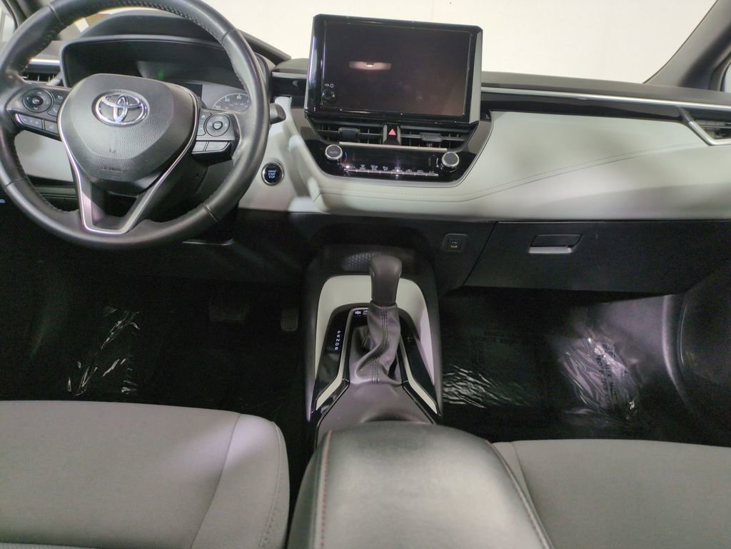 Used 2024 Toyota Corolla SE image 19