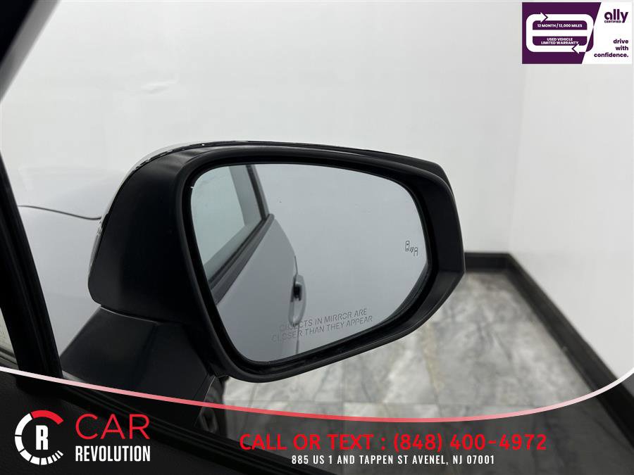 Used 2022 Toyota RAV4 XSE w/ Premium Package image 42