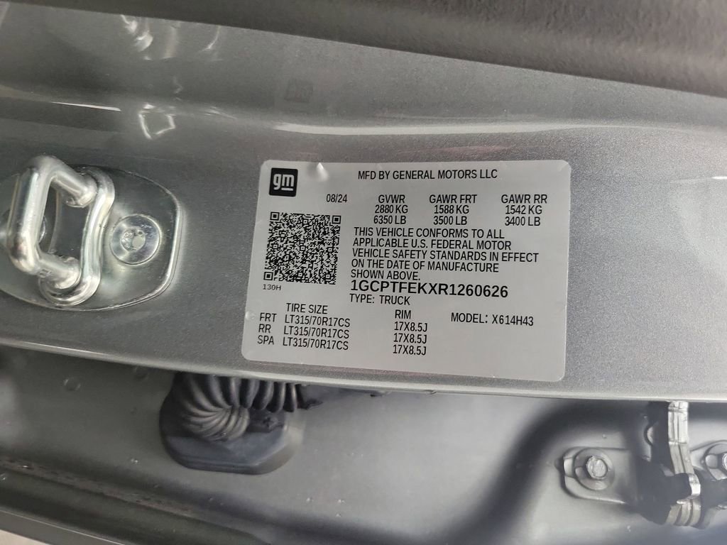 Used 2024 Chevrolet Colorado ZR2 w/ ZR2 Bison Edition AWD/4WD image 18