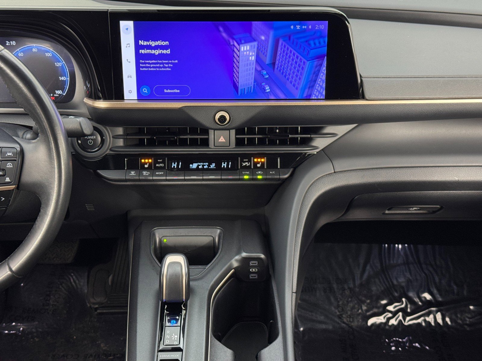 Used 2023 Toyota Crown XLE image 21