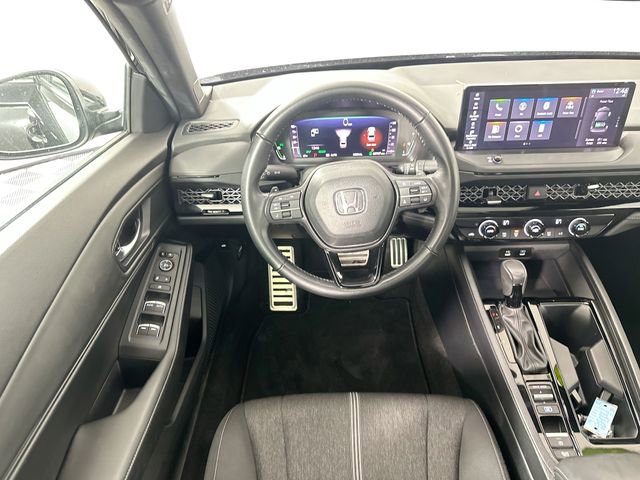 Used 2024 Honda Accord Sport image 11