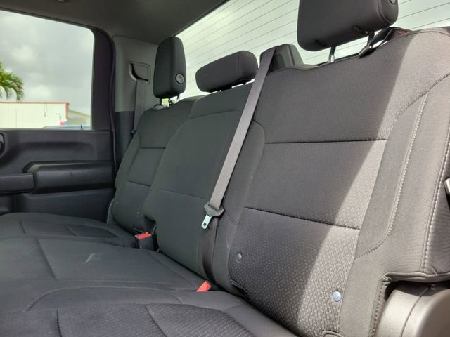 Used 2023 Chevrolet Silverado 2500 Custom w/ Custom Convenience Package image 9