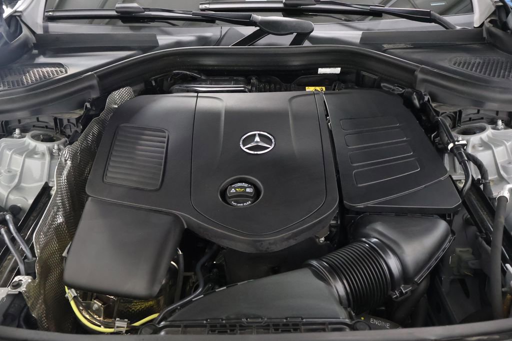 Certified 2025 Mercedes-Benz GLC 300 4MATIC image 28