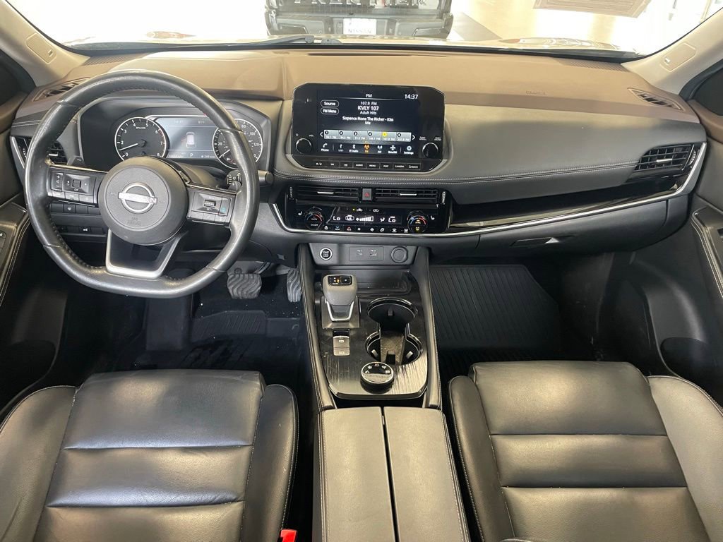 Certified 2022 Nissan Rogue SL w/ SL Premium Package AWD/4WD image 12