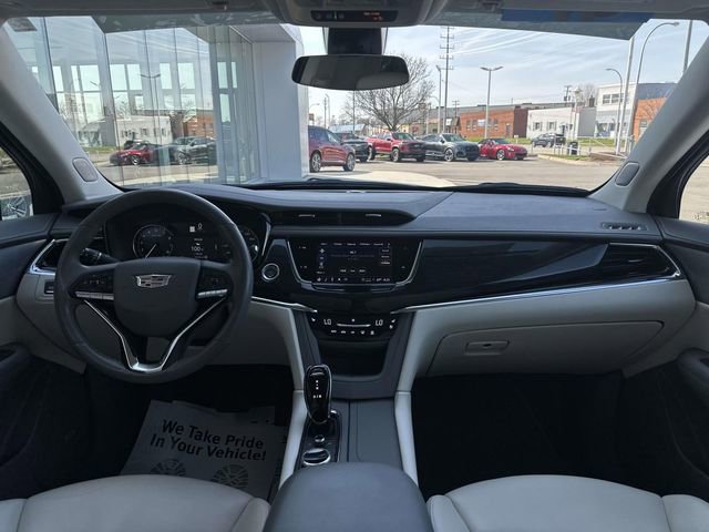 Certified 2023 Cadillac XT6 Premium Luxury image 40