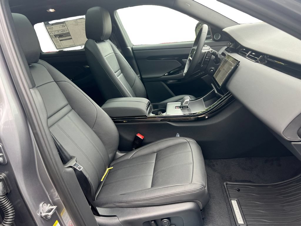 Certified 2025 Land Rover Range Rover Evoque Dynamic SE AWD/4WD image 30